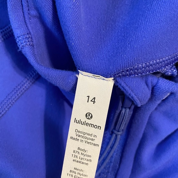 Lululemon Define Bundle - Picture 2 of 3